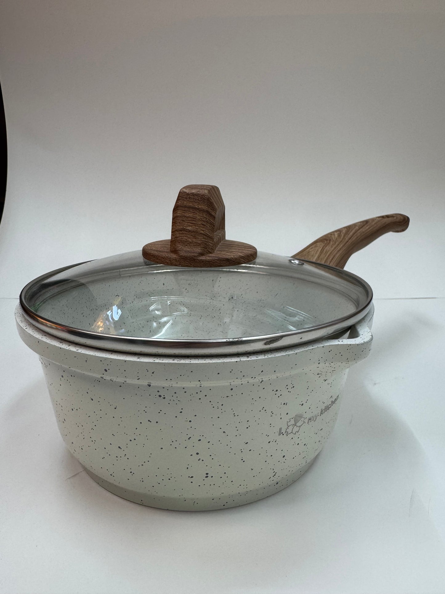 I Love My Kitchen Ramen Pot with Wooden Lid