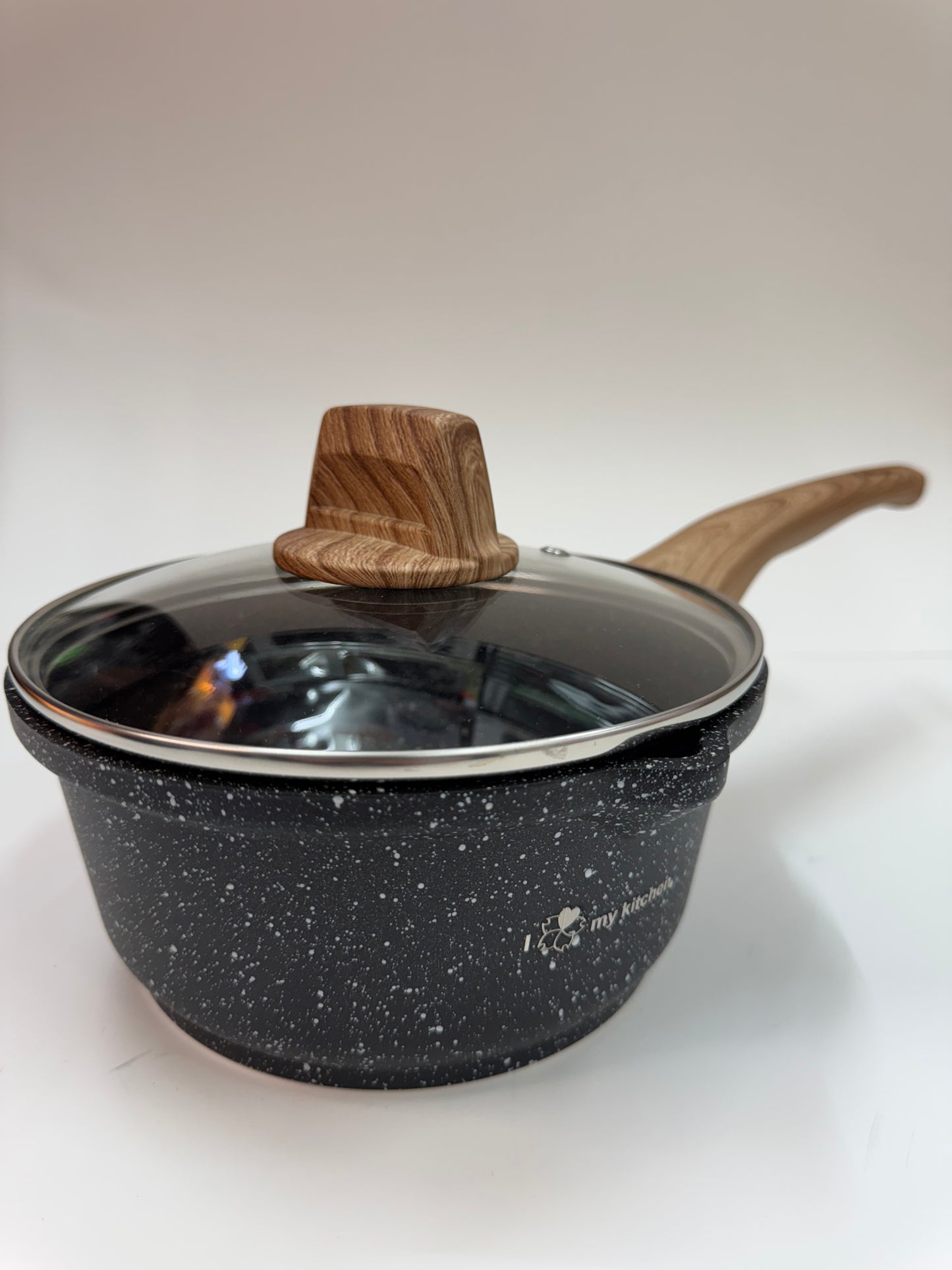 I Love My Kitchen Ramen Pot with Wooden Lid